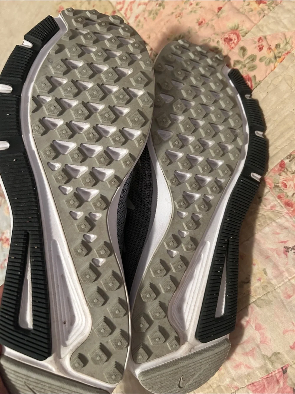 Nike Gray and Green Athletic Running Shoes